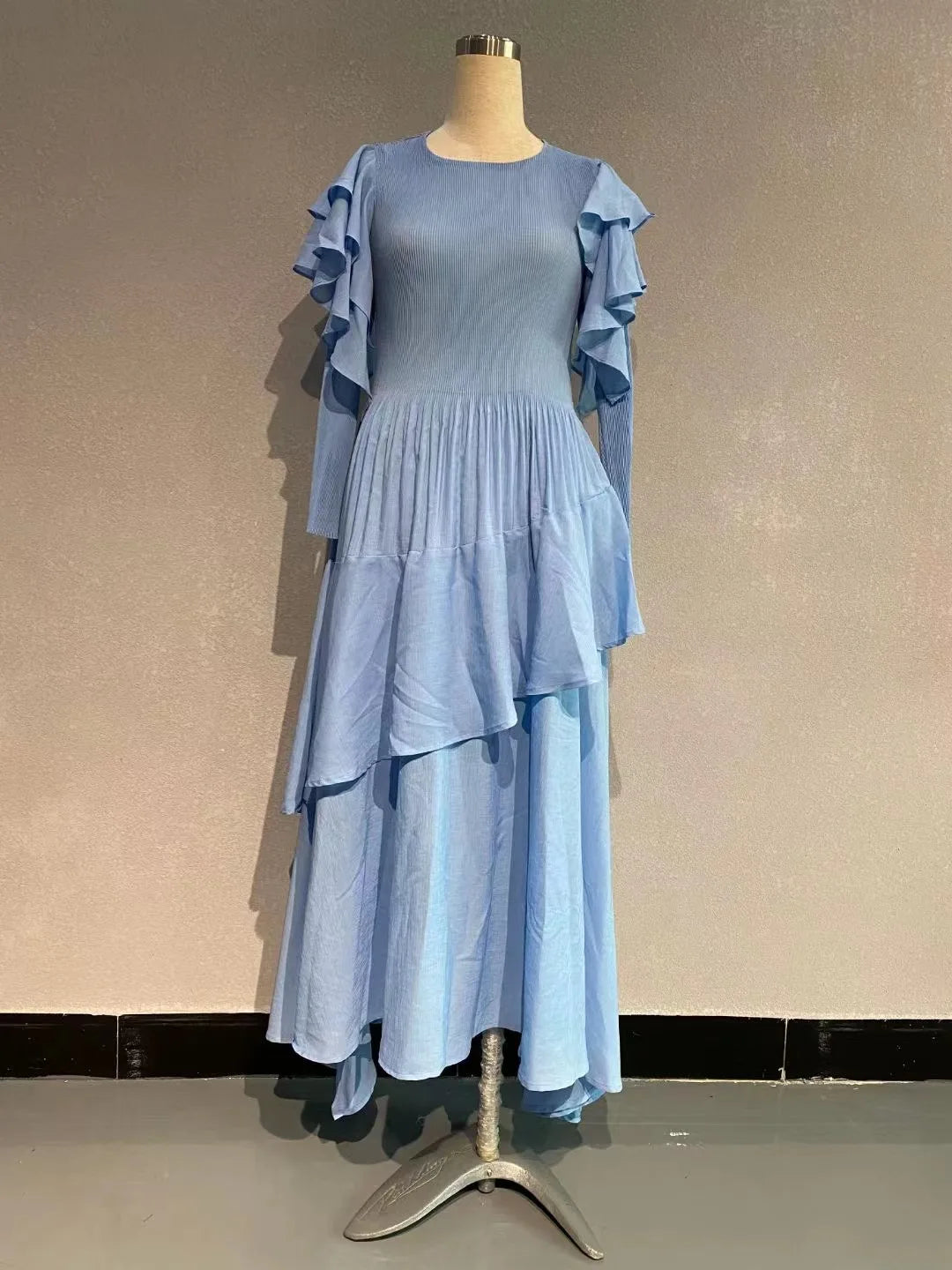 Ruffled Long Dress Long Sleeved Pleated Dress Elegant