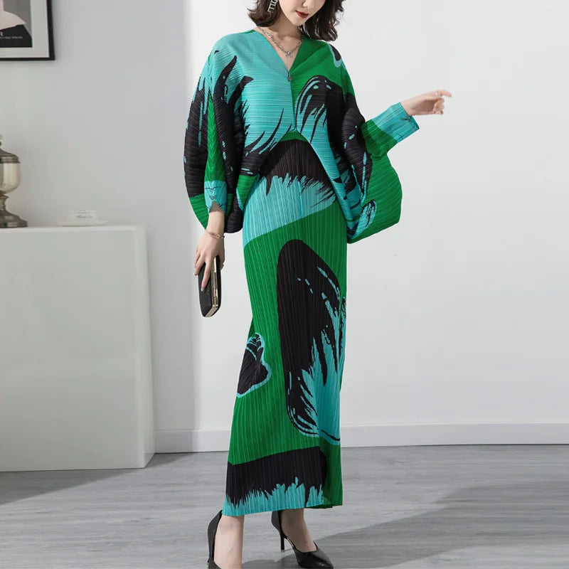 Free Size pleated  dress women bat sleeve long women's dress