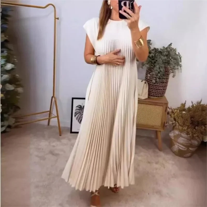 Long Dress Summer O-Neck Sleeveless Pleated Maxi Women's Dress