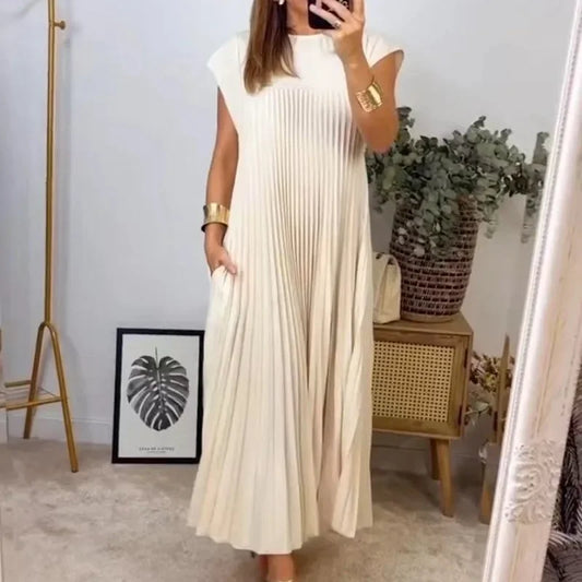 Long Dress Summer O-Neck Sleeveless Pleated Maxi Women's Dress