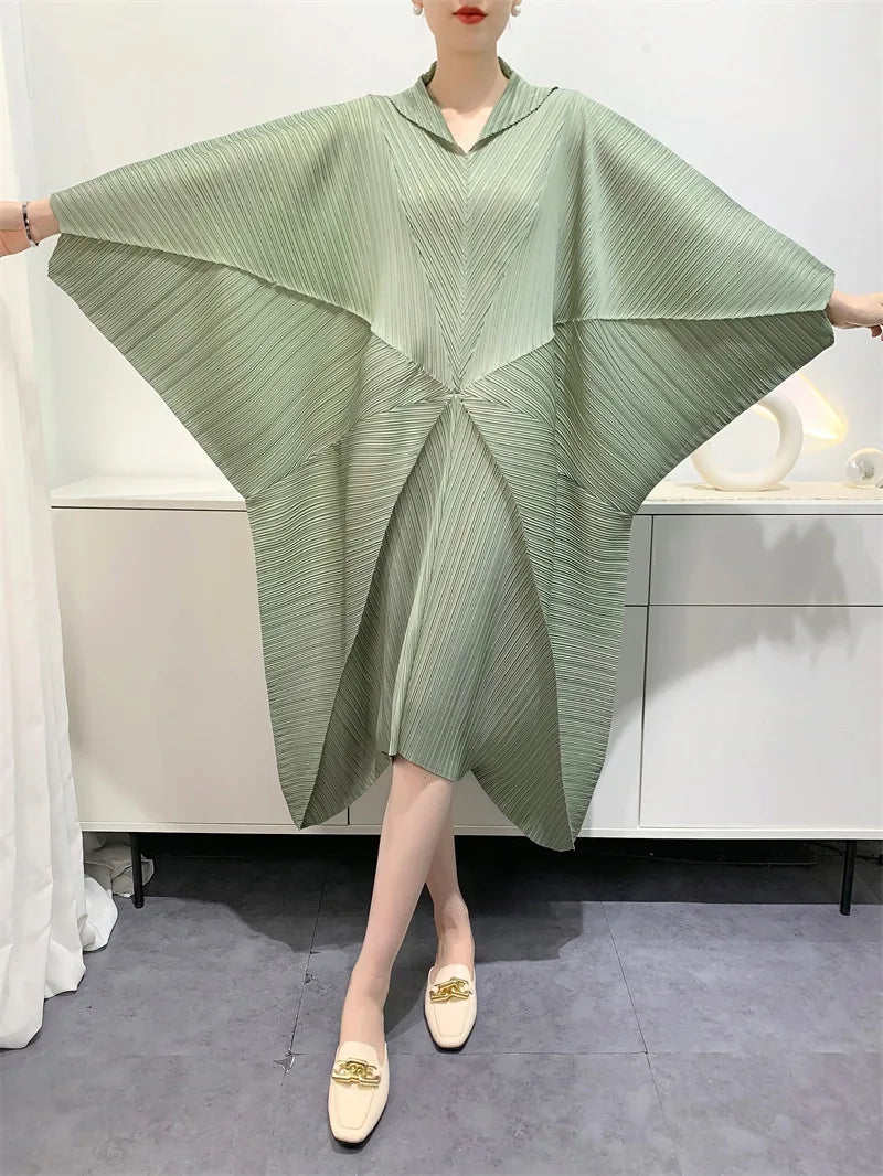 Pleated Dress Women's Bat wings loose  Splicing Solid Color Mid-length Skirt