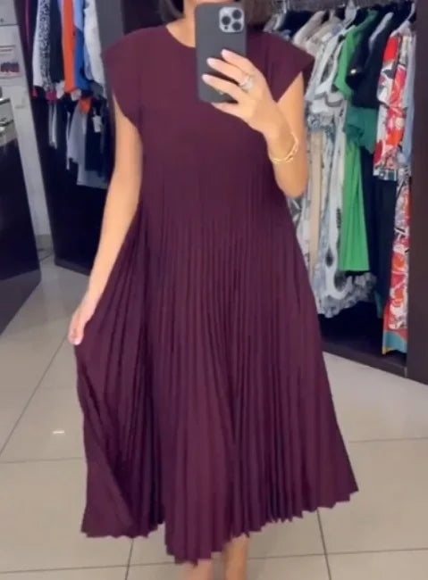 Long Dress Summer O-Neck Sleeveless Pleated Maxi Women's Dress